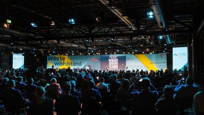 Beste+KI+Keynote+Deutschland+von+Florian+Arndt - Beste+KI+Keynote+Deutschland+von+Florian+Arndt