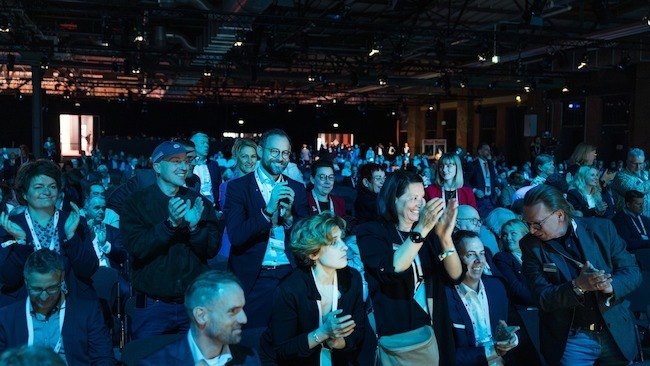 Florian%2BArndt%2B - Florian%2BArndt%2B8