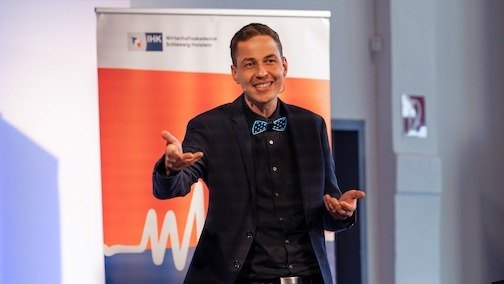 People+Marketing+Keynote+Florian+Arndt - People+Marketing+Keynote+Florian+Arndt